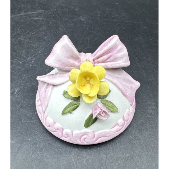 VTG Lefton Bisque Porcelain Yellow Chick Footed Egg Lidded Easter Box Trinket - Picture 7 of 10